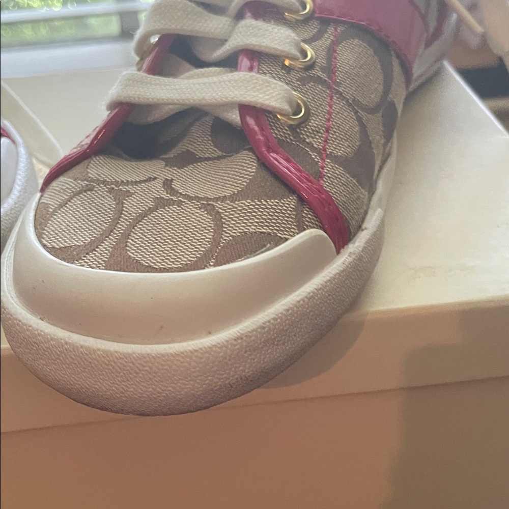 Coach Beige Signature Canvas Sneakers with Pink Patent Trim - Picture 7 of 7